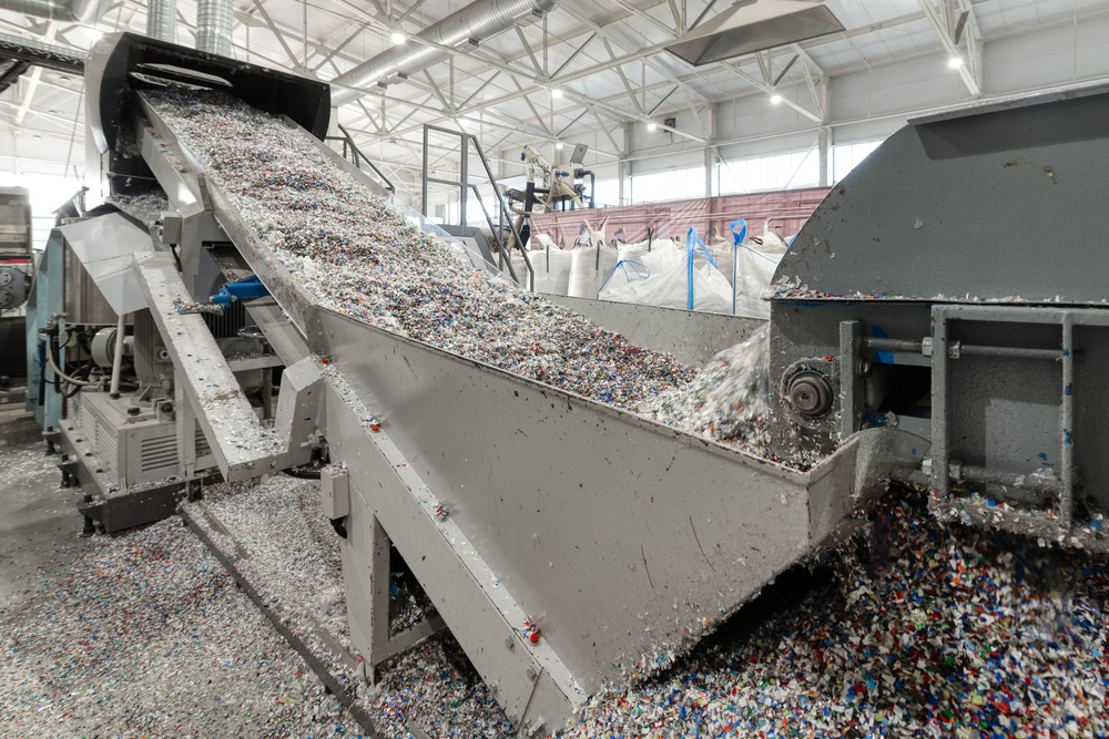plastic shredding machine